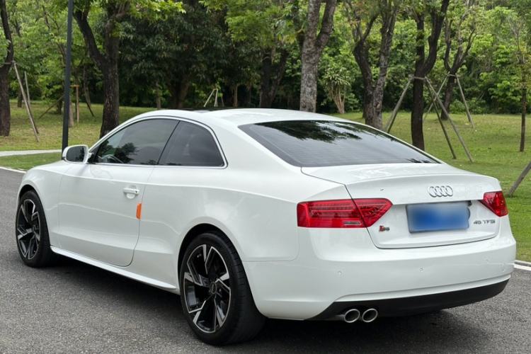 Used Audi A5 2014 Coupe 45 TFSI Exterior 2