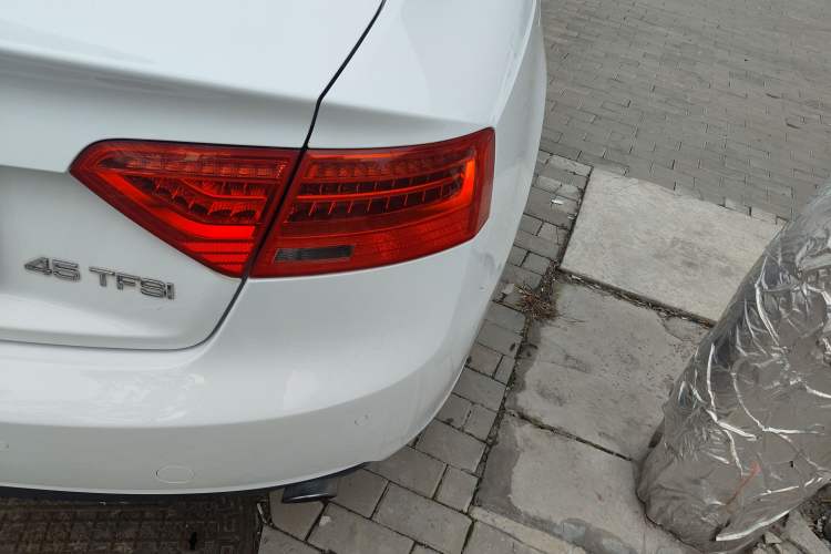 Used Audi A5 2014 Sportback 45 TFSI Exterior 3