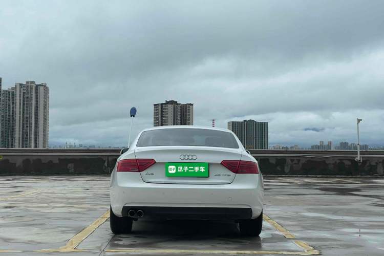 Used Audi A5 2014 Coupe 45 TFSI Exterior 4