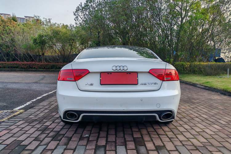 Used Audi A5 2014 Coupe 45 TFSI Exterior 5