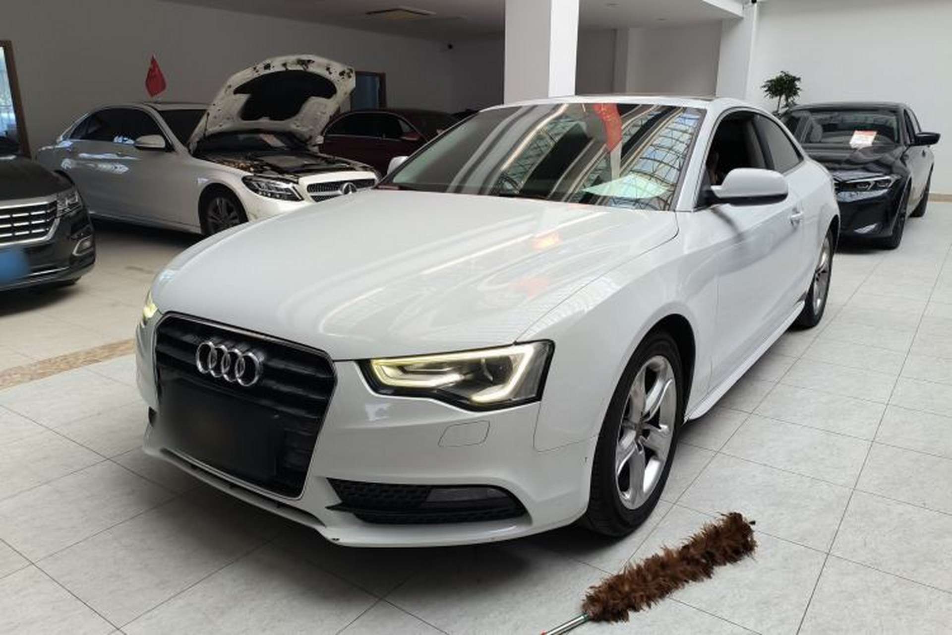 Used Audi A5 2014 Coupe 45 TFSI Front Left 45 Deg