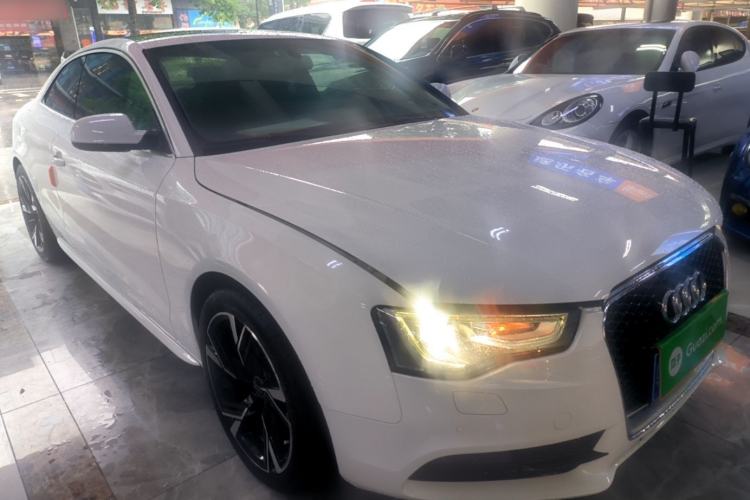 Used Audi A5 2014 Coupe 45 TFSI Front Right 45 Deg
