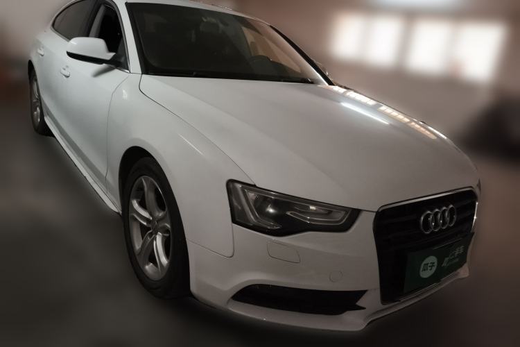 Used Audi A5 2014 Sportback 45 TFSI Front Right 45 Deg