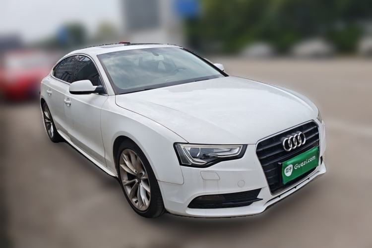 Used Audi A5 2014 Sportback 45 TFSI Front Right 45 Deg