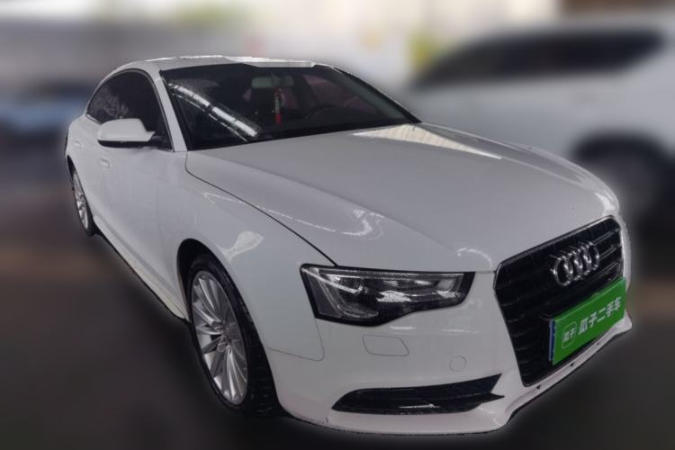 Used Audi A5 2014 Sportback 45 TFSI Front Right 45 Deg
