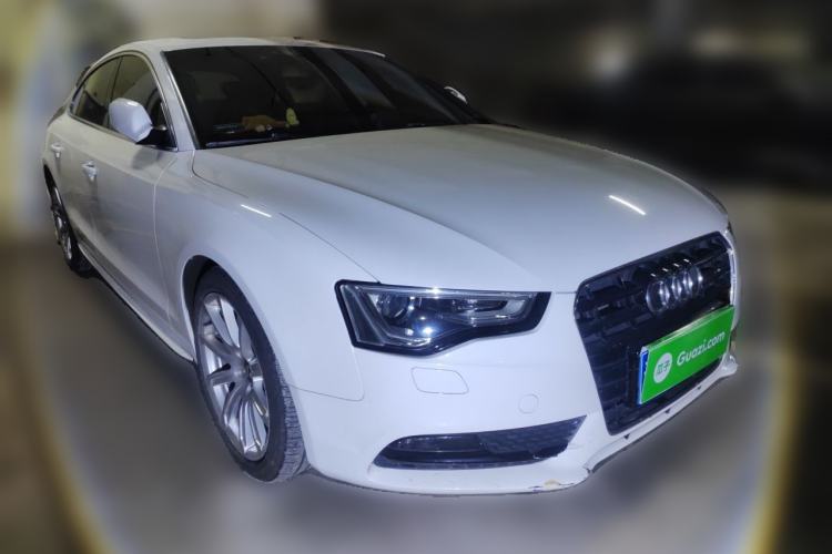 Used Audi A5 2014 Sportback 45 TFSI Front Right 45 Deg