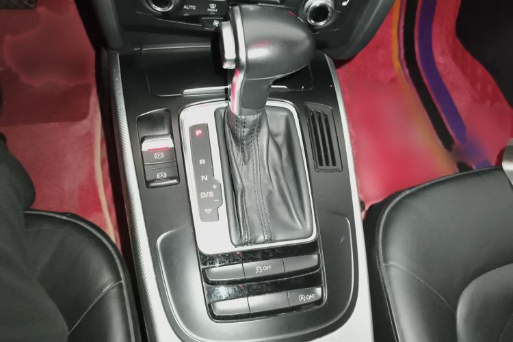 Used Audi A5 2014 Sportback 45 TFSI Gear Lever