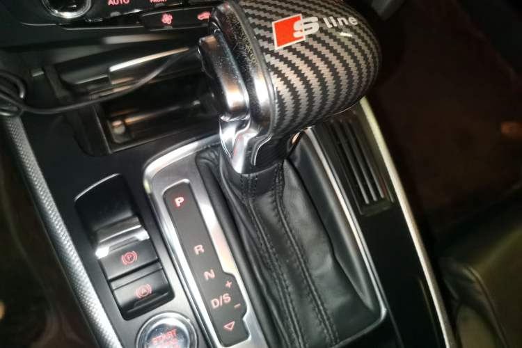Used Audi A5 2014 Coupe 45 TFSI quattro Gear Lever