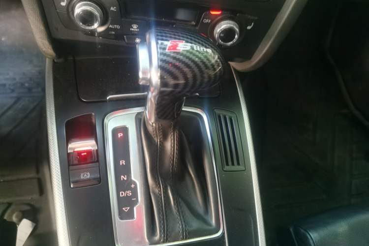 Used Audi A5 2014 Coupe 45 TFSI quattro Gear Lever