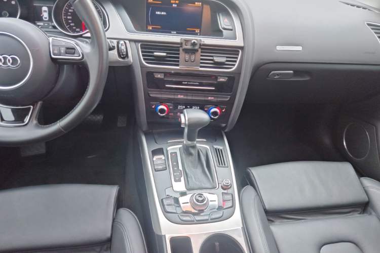 Used Audi A5 2014 Sportback 45 TFSI quattro Gear Lever