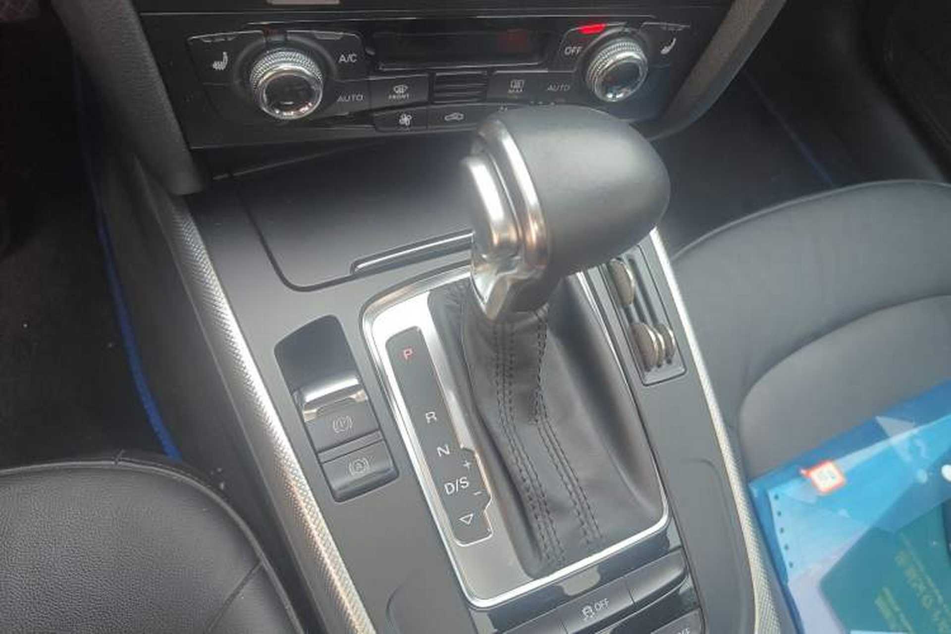 Used Audi A5 2014 Sportback 45 TFSI Gear Lever