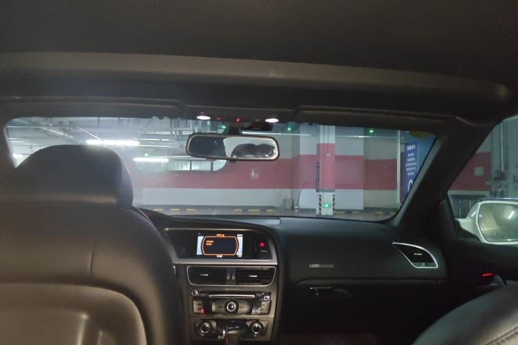 Used Audi A5 2014 Cabriolet 45 TFSI Headliner