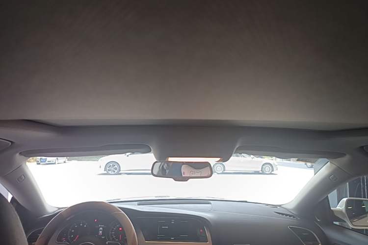 Used Audi A5 2014 Sportback 45 TFSI quattro Headliner