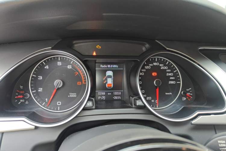 Used Audi A5 2014 Sportback 45 TFSI Fashion Edition Instrument Cluster