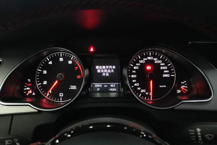 Used Audi A5 2014 Cabriolet 45 TFSI Instrument Cluster