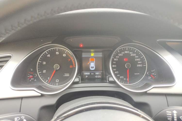 Used Audi A5 2014 Coupe 45 TFSI Instrument Cluster