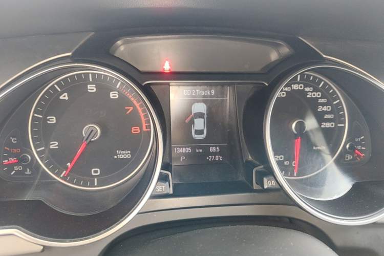 Used Audi A5 2014 Coupe 45 TFSI Instrument Cluster