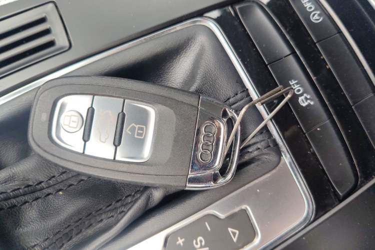 Used Audi A5 2014 Sportback 45 TFSI Interior 1