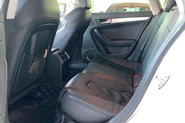 Used Audi A5 2014 Coupe 45 TFSI Fashion Edition Interior 1