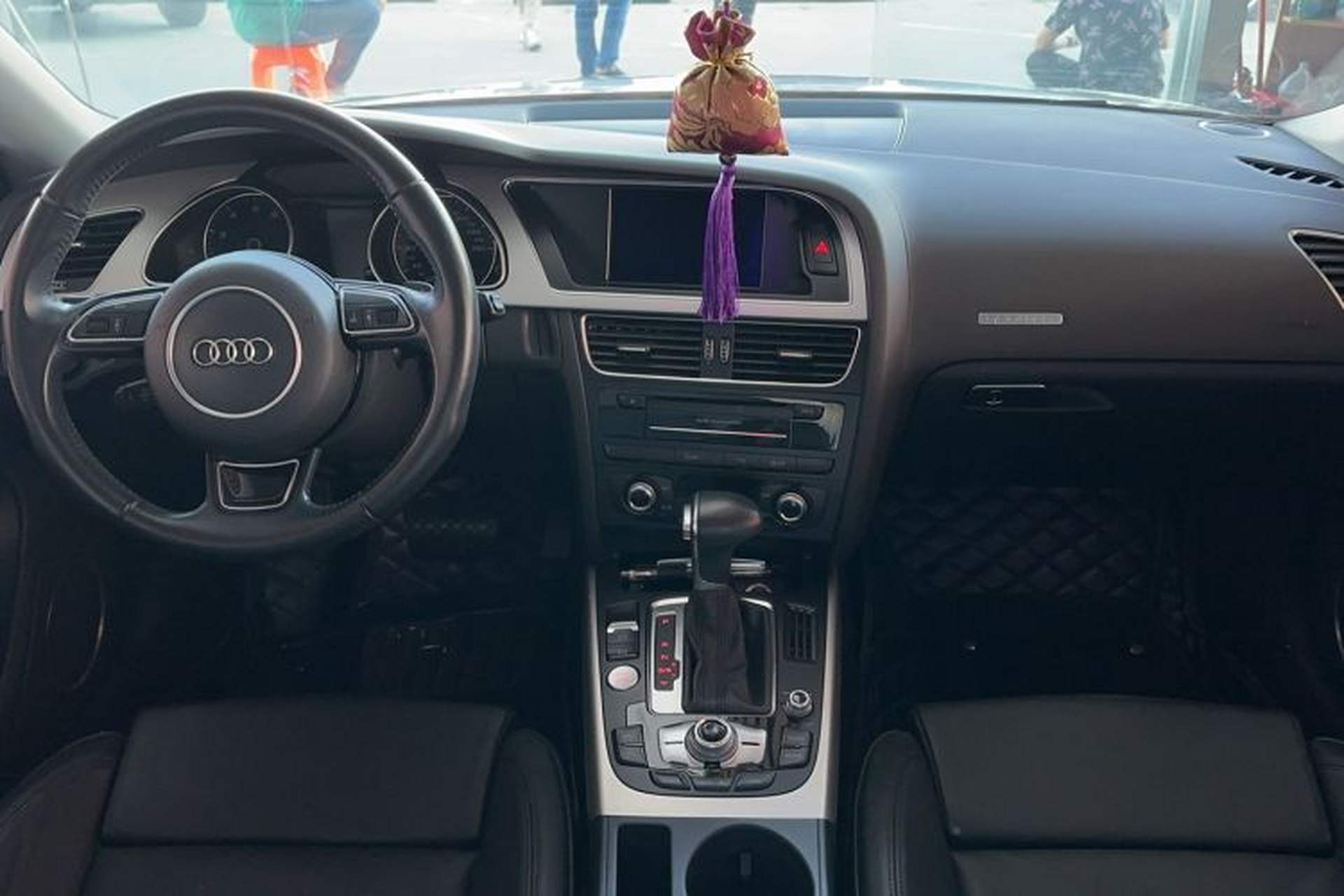 Used Audi A5 2014 Coupe 45 TFSI Fashion Edition Interior 3