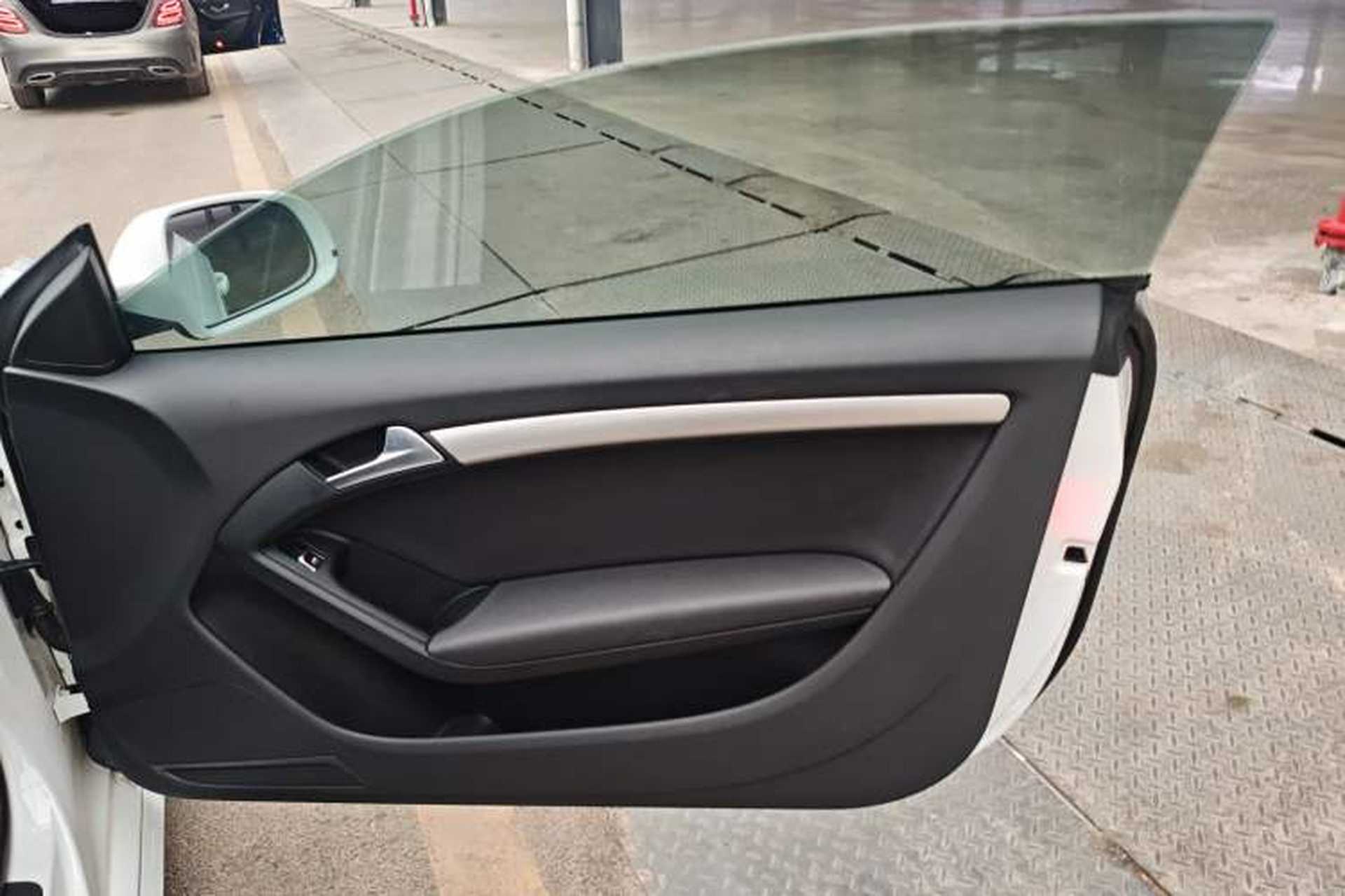 Used Audi A5 2014 Coupe 45 TFSI Interior 5