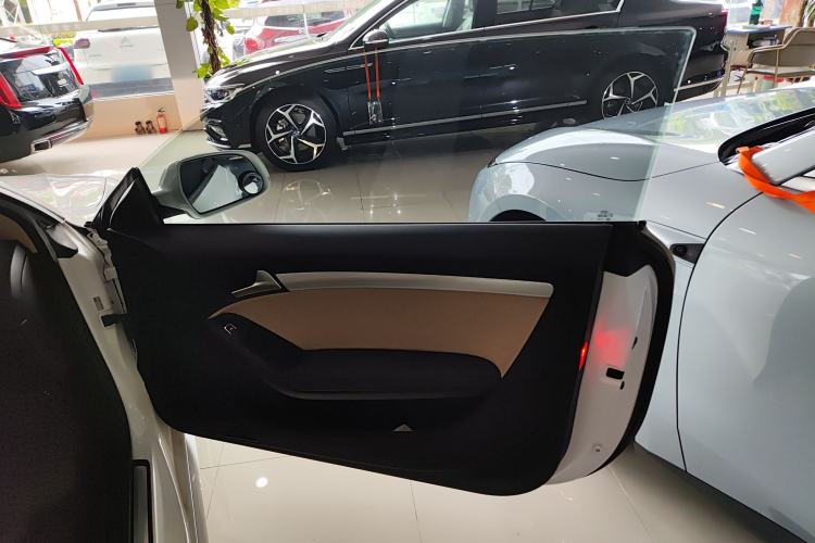 Used Audi A5 2014 Coupe 45 TFSI Interior 6