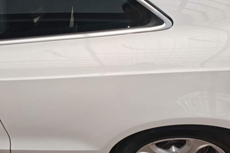 Used Audi A5 2014 Coupe 45 TFSI Interior 8