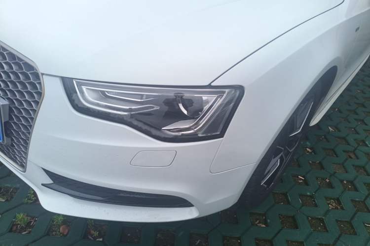 Used Audi A5 2014 Cabriolet 45 TFSI Left Front Headlight