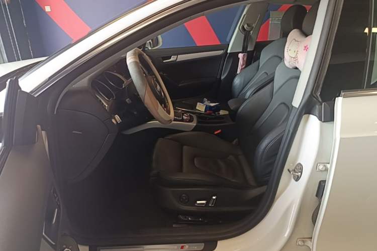 Used Audi A5 2014 Sportback 45 TFSI quattro Left Front Seat