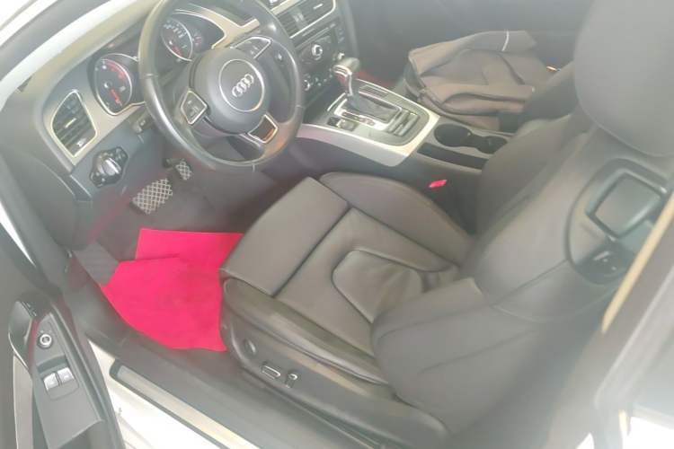 Used Audi A5 2014 Coupe 45 TFSI Left Front Seat