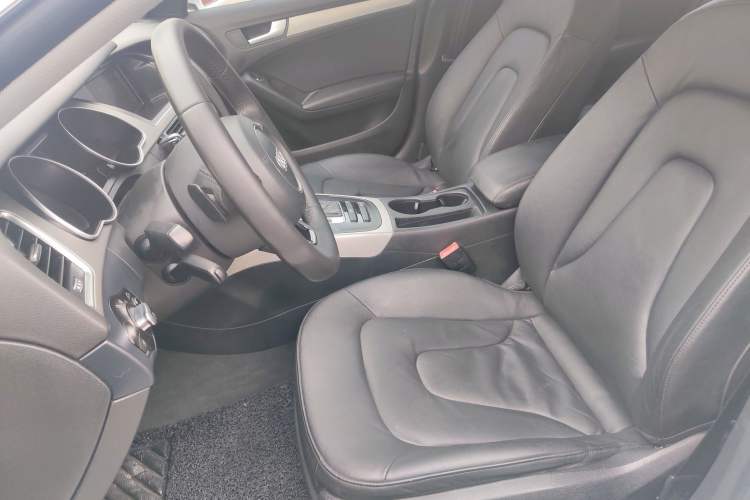 Used Audi A5 2014 Sportback 45 TFSI Left Front Seat