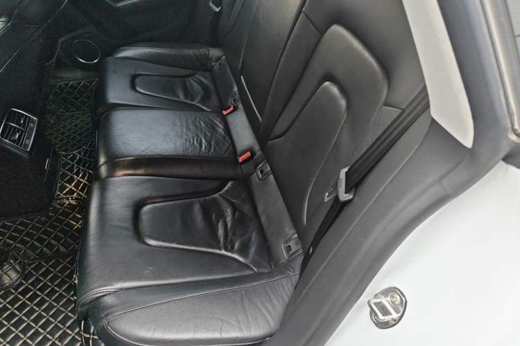Used Audi A5 2014 Sportback 45 TFSI quattro Left Rear Seat