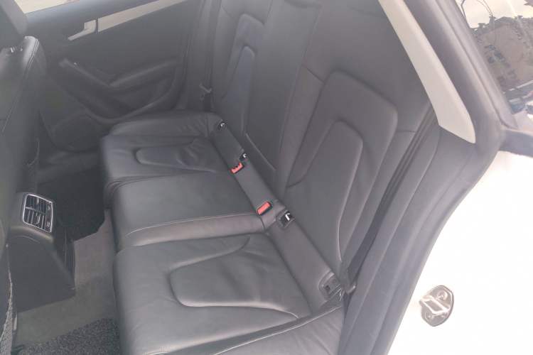 Used Audi A5 2014 Sportback 45 TFSI Left Rear Seat
