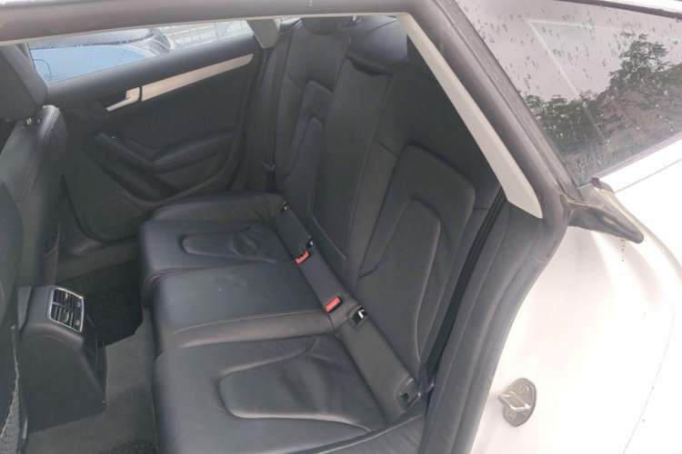 Used Audi A5 2014 Sportback 45 TFSI Left Rear Seat