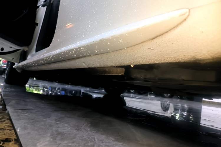 Used Audi A5 2014 Coupe 45 TFSI Left Side Sill