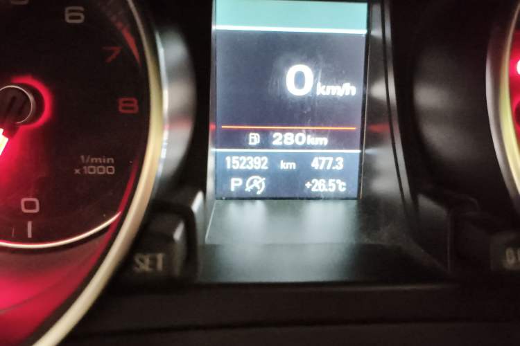 Used Audi A5 2014 Sportback 45 TFSI Odometer Close Up