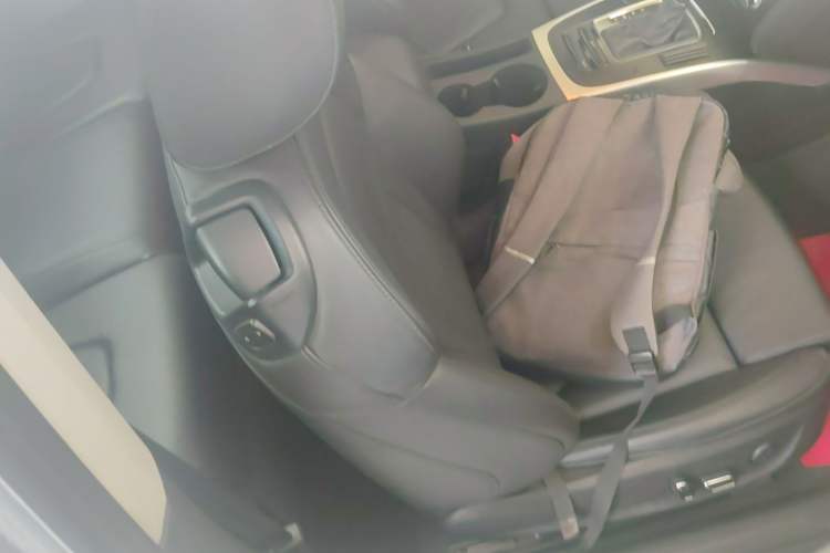 Used Audi A5 2014 Coupe 45 TFSI Right Front Seat