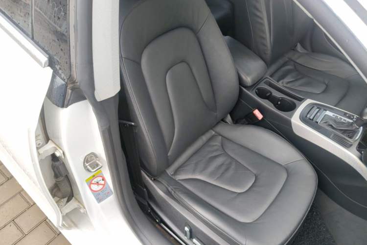 Used Audi A5 2014 Sportback 45 TFSI Right Front Seat