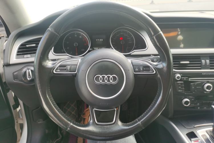 Used Audi A5 2014 Coupe 45 TFSI Steering Wheel