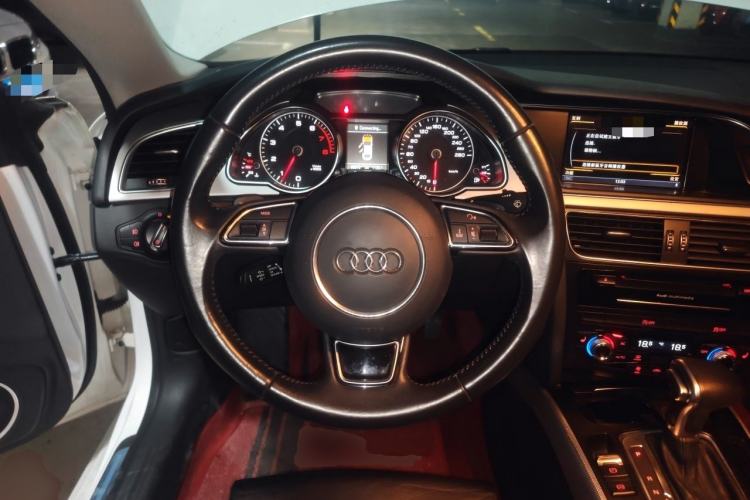 Used Audi A5 2014 Sportback 45 TFSI quattro Steering Wheel