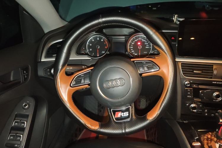 Used Audi A5 2014 Sportback 45 TFSI Steering Wheel