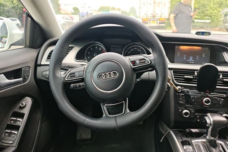 Used Audi A5 2014 Sportback 45 TFSI Steering Wheel