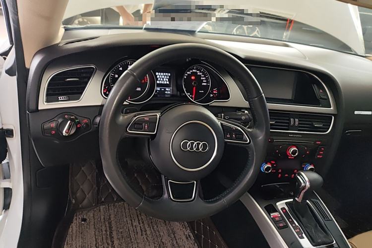 Used Audi A5 2014 Coupe 45 TFSI Steering Wheel