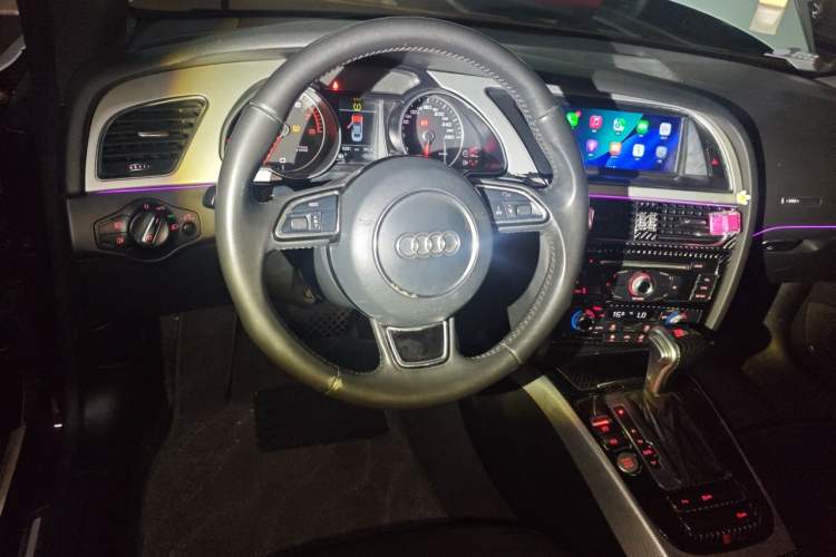 Used Audi A5 2014 Cabriolet 45 TFSI Steering Wheel