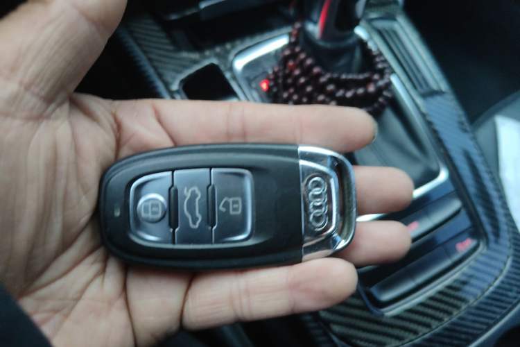Used Audi A5 2014 Sportback 45 TFSI Vehicle Key