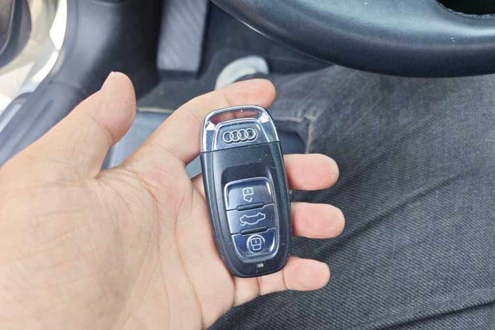Used Audi A5 2014 Coupe 45 TFSI Vehicle Key