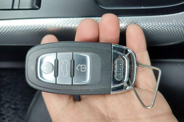 Used Audi A5 2014 Sportback 45 TFSI Vehicle Key