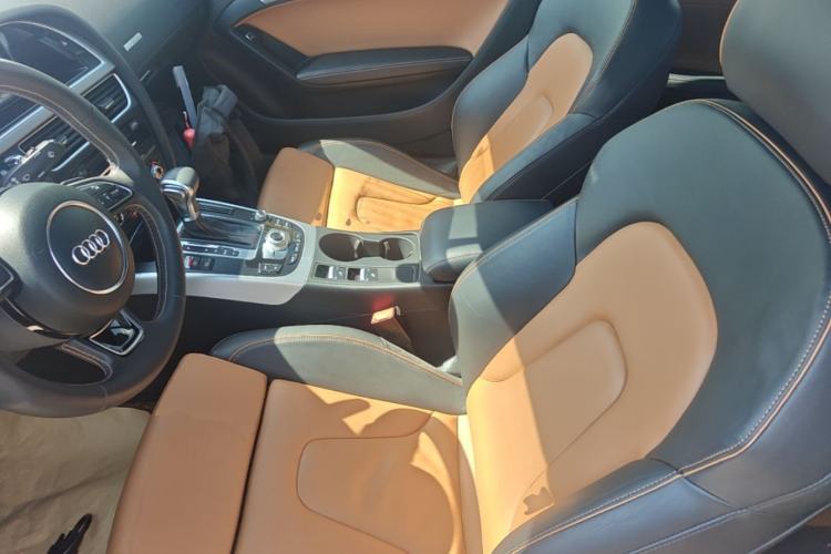 Used Audi A5 2014 Cabriolet 45 TFSI Left Front Seat