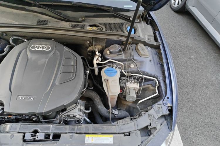 Used Audi A5  Engine Bay Left
