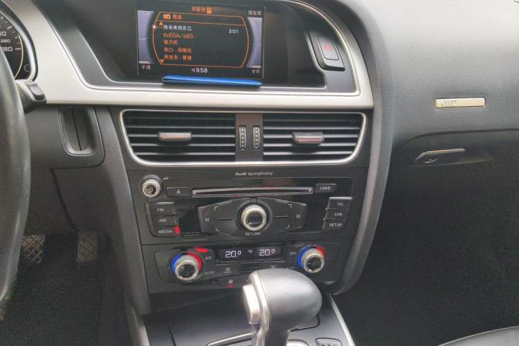 Used Audi A5 2016 Sportback 45 TFSI Audio And AC Panel